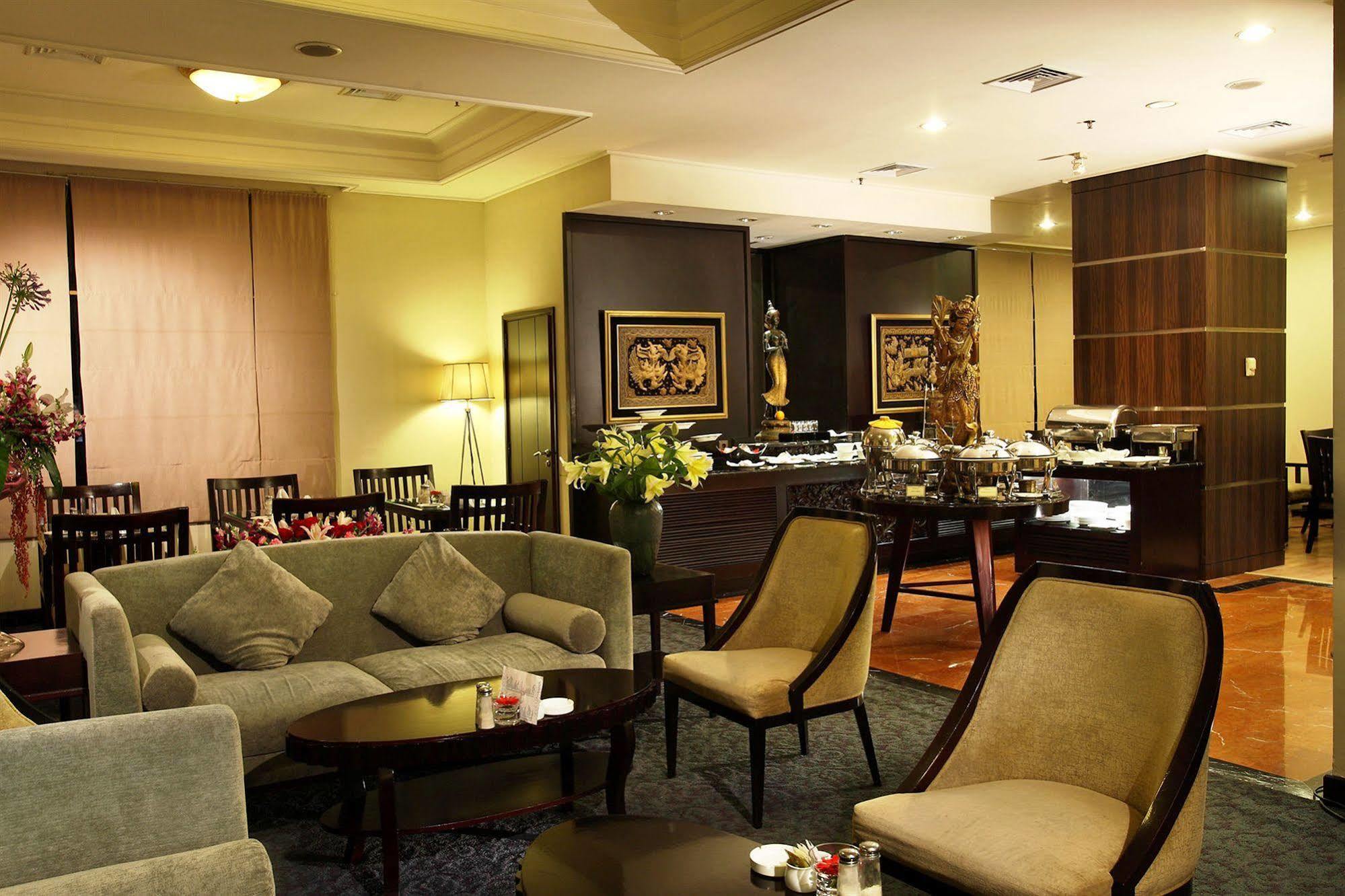 Hotel Le Grandeur Mangga Dua Dżakarta Zewnętrze zdjęcie